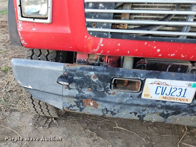 image for item NZ9053 1995 Ford L9000  ready mix truck