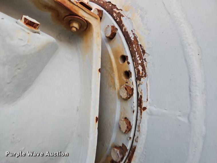 image for item NZ9053 1995 Ford L9000  ready mix truck