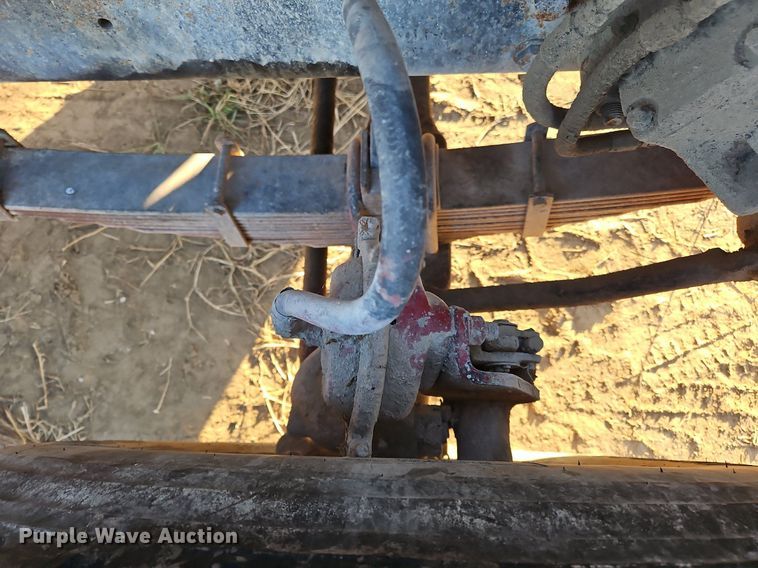 image for item NZ9053 1995 Ford L9000  ready mix truck