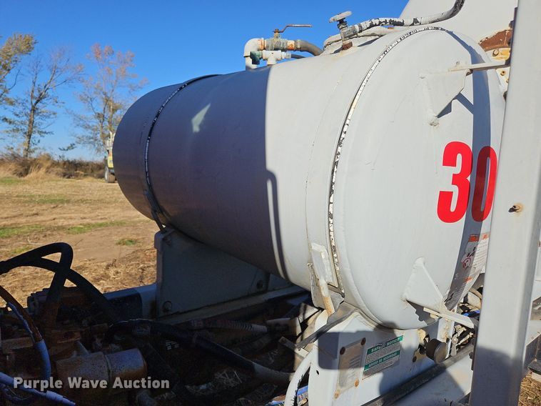 image for item NZ9053 1995 Ford L9000  ready mix truck