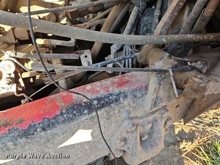 image for item NZ9053 1995 Ford L9000  ready mix truck