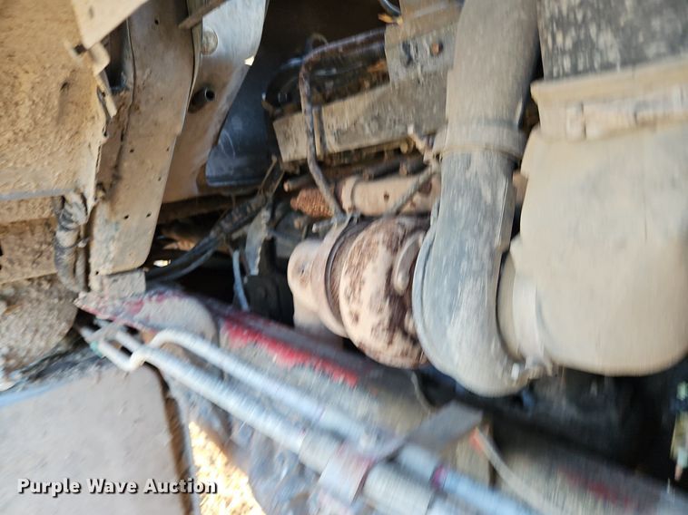 image for item NZ9053 1995 Ford L9000  ready mix truck