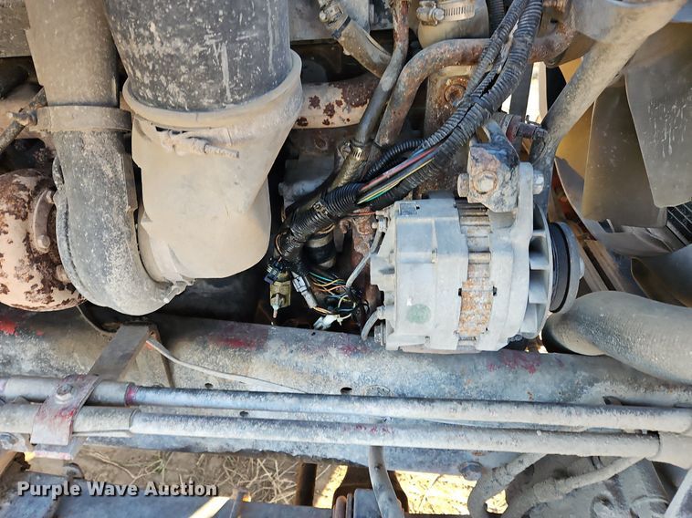 image for item NZ9053 1995 Ford L9000  ready mix truck