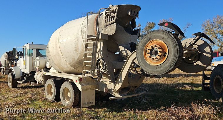 image for item NZ9054 (2) Kenworth trucks