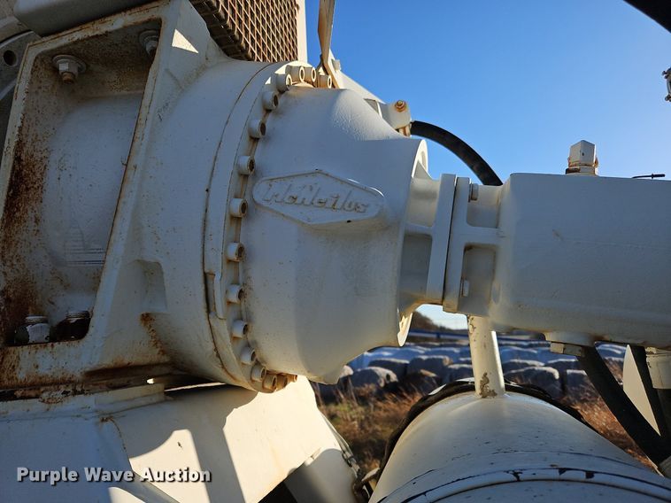 image for item NZ9054 (2) Kenworth trucks
