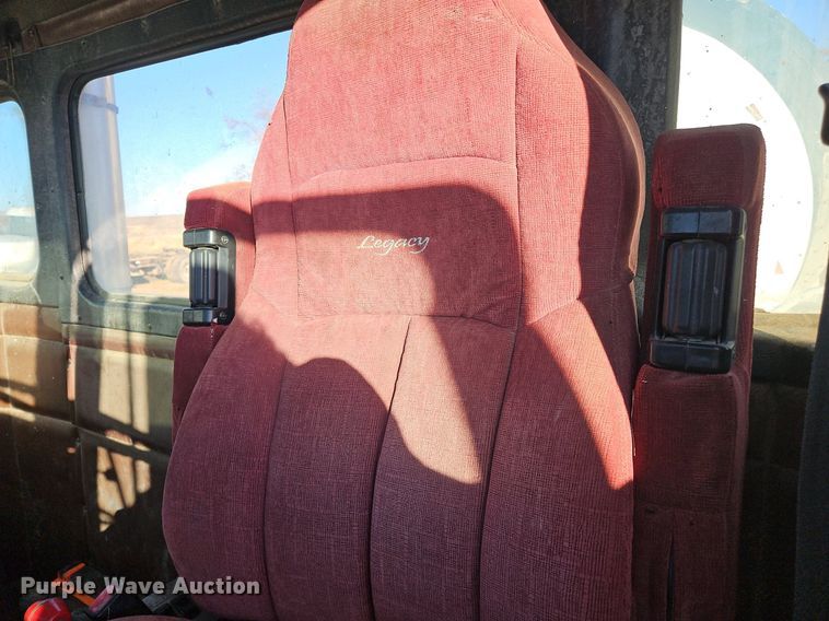 image for item NZ9054 (2) Kenworth trucks