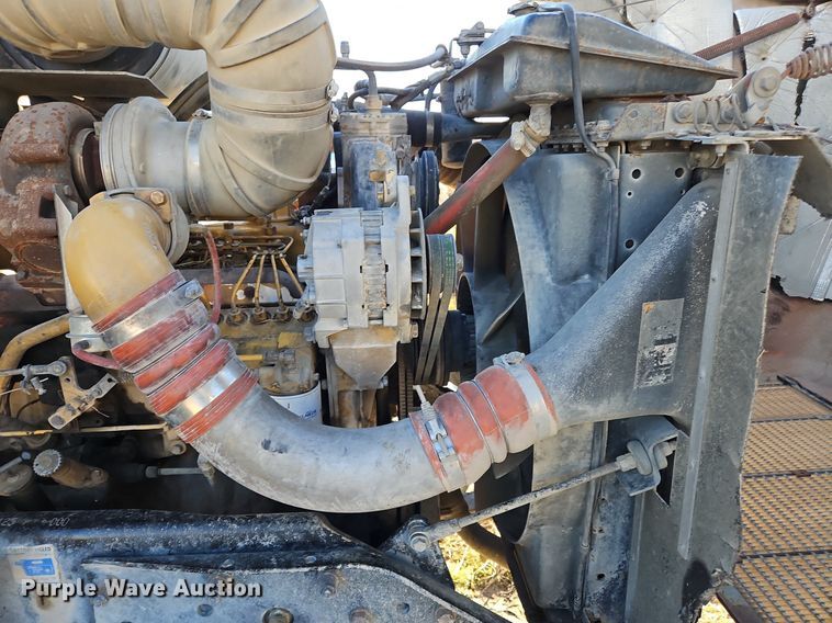 image for item NZ9054 (2) Kenworth trucks
