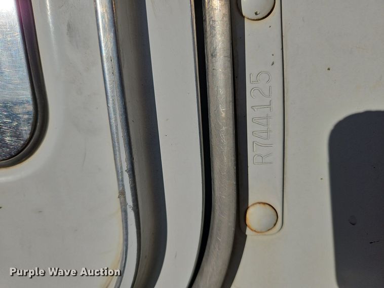 image for item NZ9054 (2) Kenworth trucks
