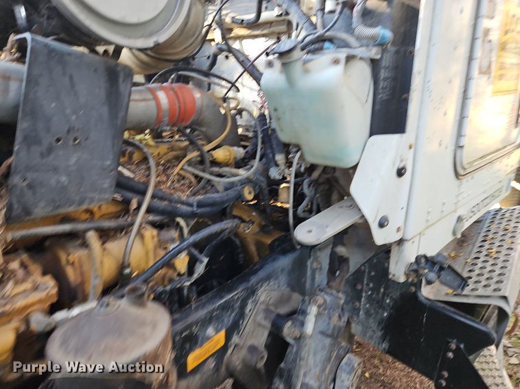 image for item NZ9054 (2) Kenworth trucks