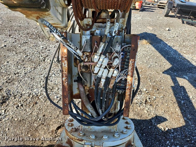 image for item NZ9058 IMT 315  crane