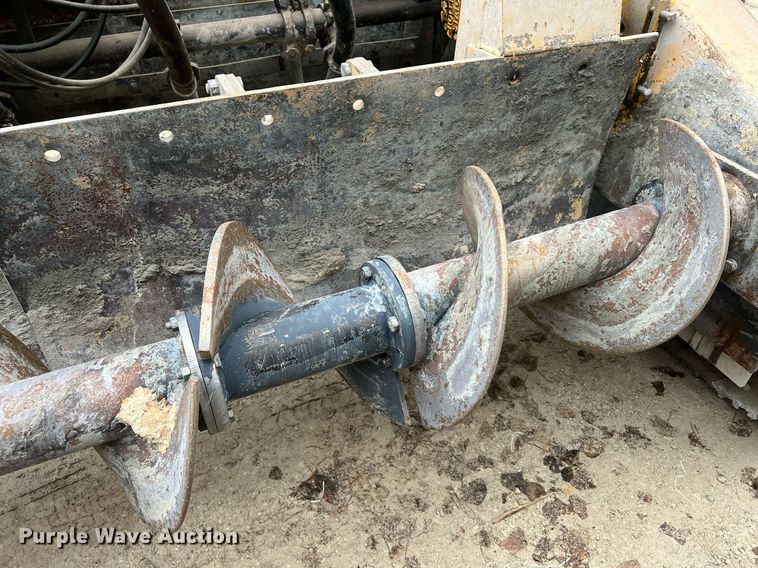 image for item OA9052 1993 HEM 12-27  slipform paver