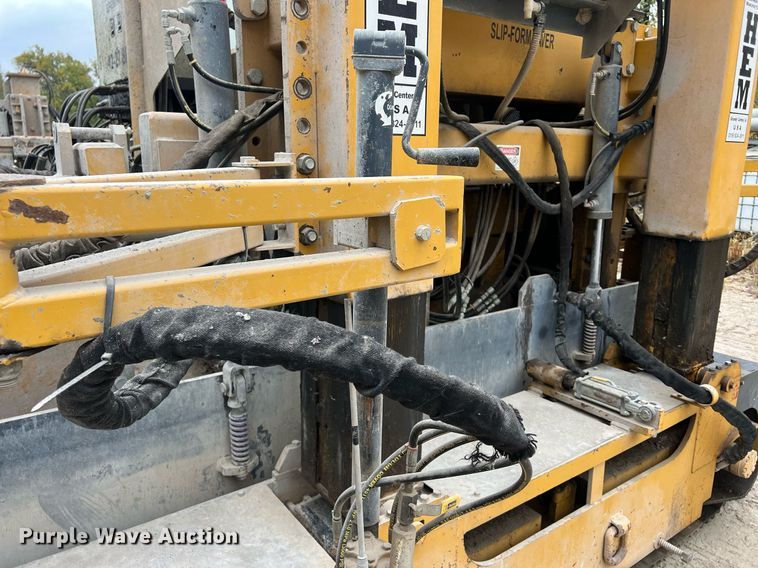 image for item OA9052 1993 HEM 12-27  slipform paver