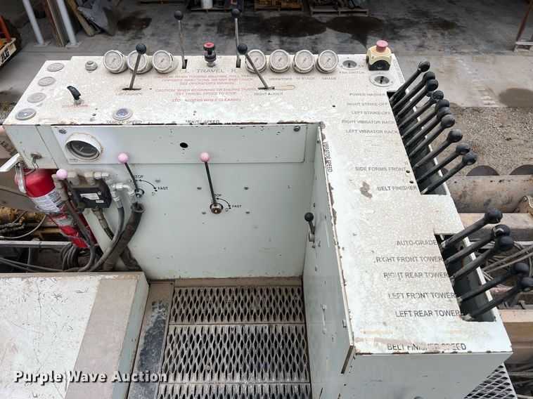 image for item OA9052 1993 HEM 12-27  slipform paver