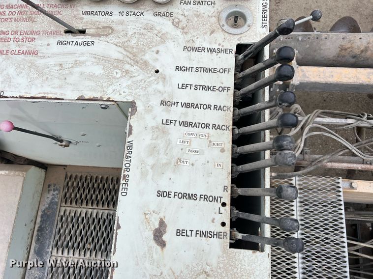 image for item OA9052 1993 HEM 12-27  slipform paver