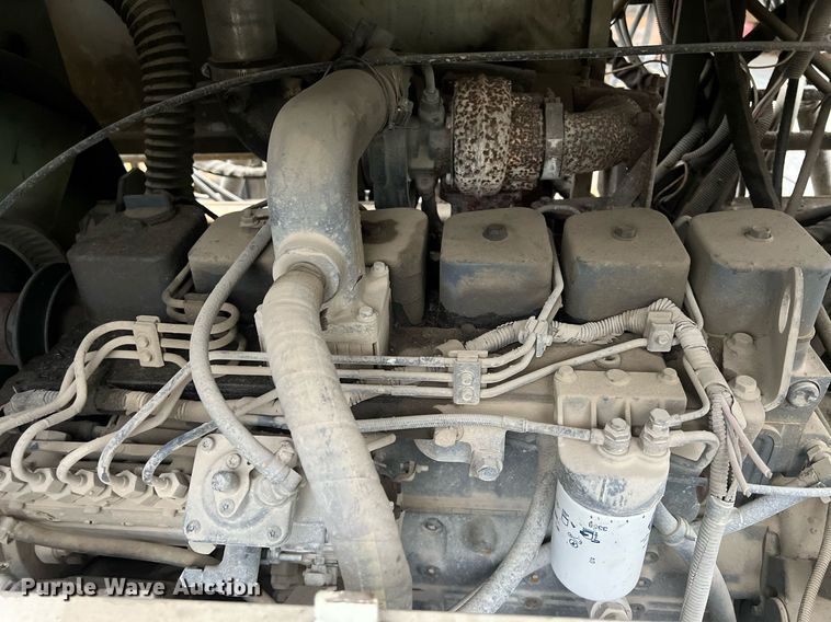 image for item OA9052 1993 HEM 12-27  slipform paver