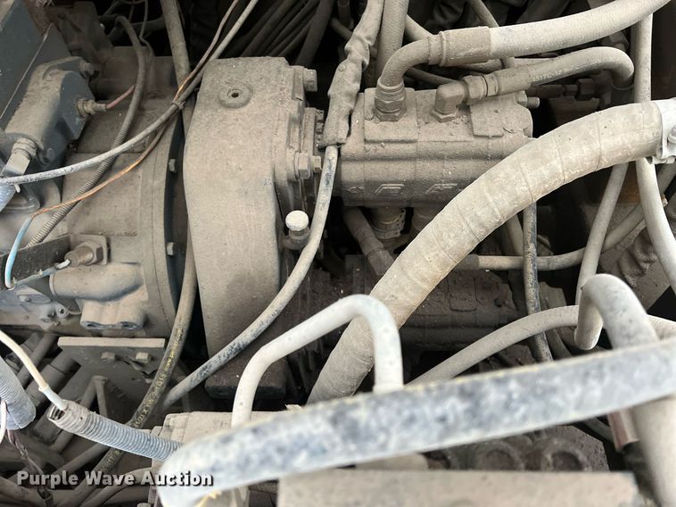 image for item OA9052 1993 HEM 12-27  slipform paver