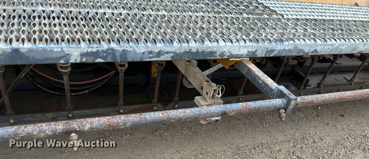 image for item OA9052 1993 HEM 12-27  slipform paver