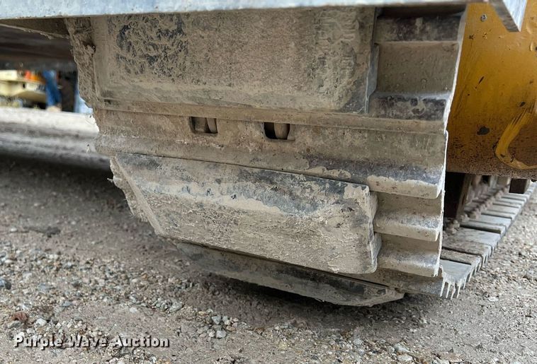 image for item OA9052 1993 HEM 12-27  slipform paver