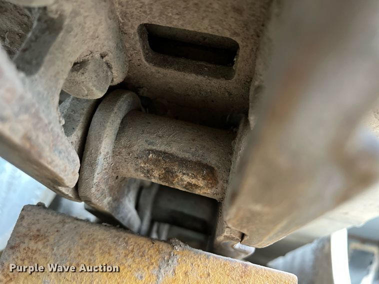 image for item OA9052 1993 HEM 12-27  slipform paver