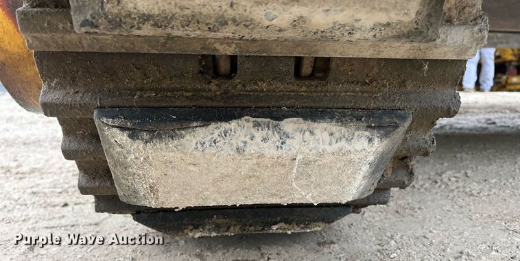 image for item OA9052 1993 HEM 12-27  slipform paver