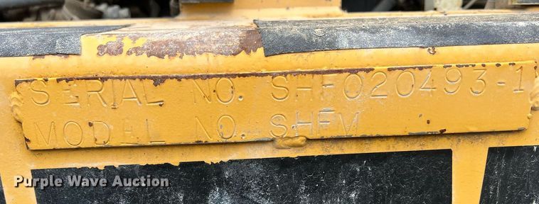 image for item OA9052 1993 HEM 12-27  slipform paver