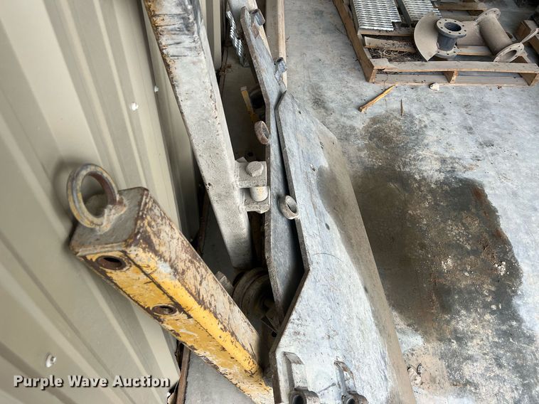 image for item OA9052 1993 HEM 12-27  slipform paver