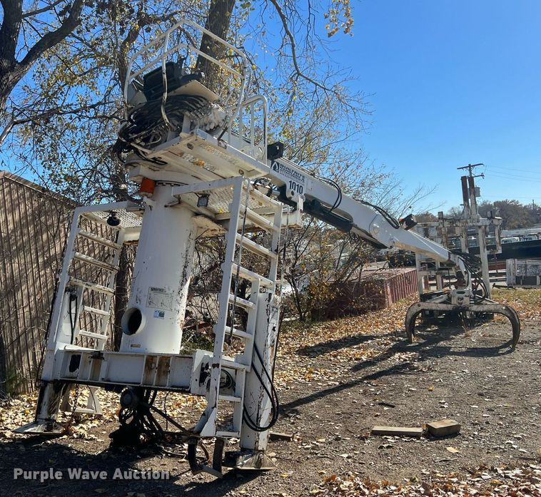 image for item OA9161 Builtrite 24200070  truck mounted crane