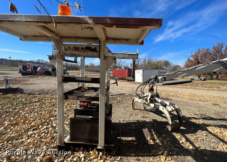 image for item OA9161 Builtrite 24200070  truck mounted crane