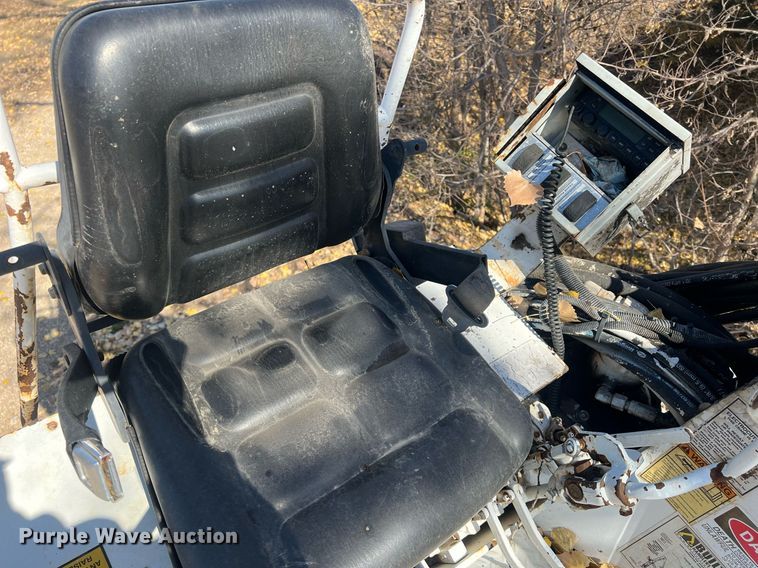 image for item OA9161 Builtrite 24200070  truck mounted crane