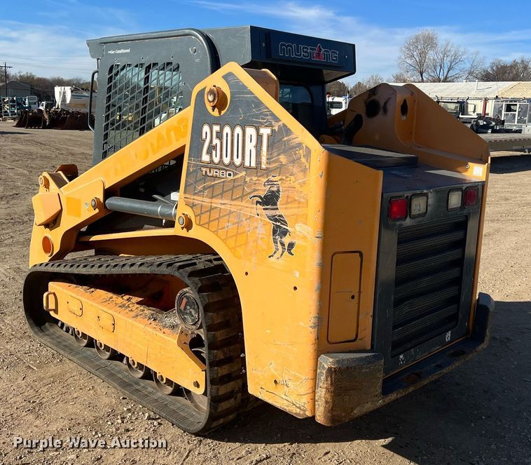 image for item OA9169 Mustang 2500RT Turbo  tracked skid steer loader