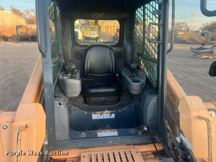 image for item OA9169 Mustang 2500RT Turbo  tracked skid steer loader