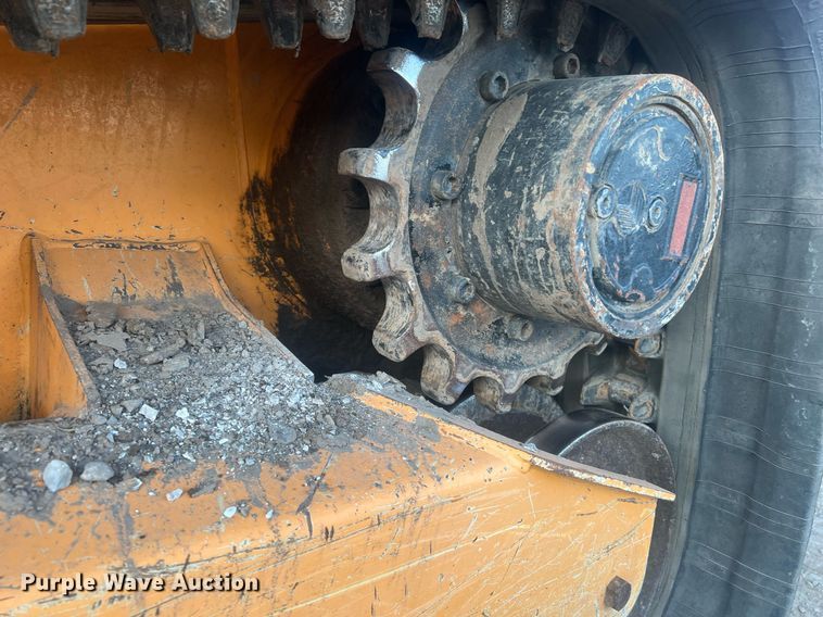 image for item OA9169 Mustang 2500RT Turbo  tracked skid steer loader