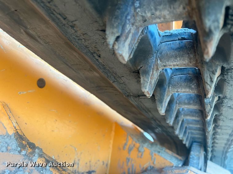 image for item OA9169 Mustang 2500RT Turbo  tracked skid steer loader