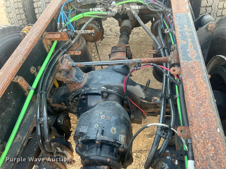 image for item OA9171 2016 Freightliner Business Class M2  truck cab and chassis