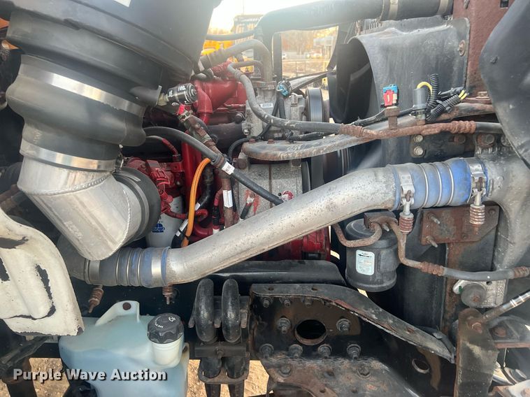 image for item OA9171 2016 Freightliner Business Class M2  truck cab and chassis