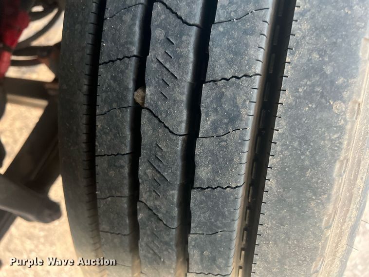 image for item OA9171 2016 Freightliner Business Class M2  truck cab and chassis