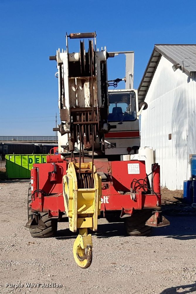 image for item OA9176 1989 Link Belt HSP-8028S  crane