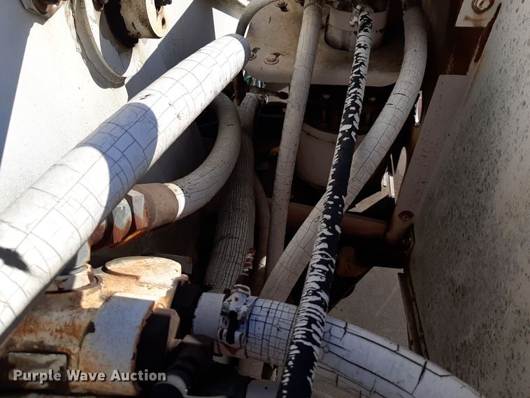 image for item OA9176 1989 Link Belt HSP-8028S  crane