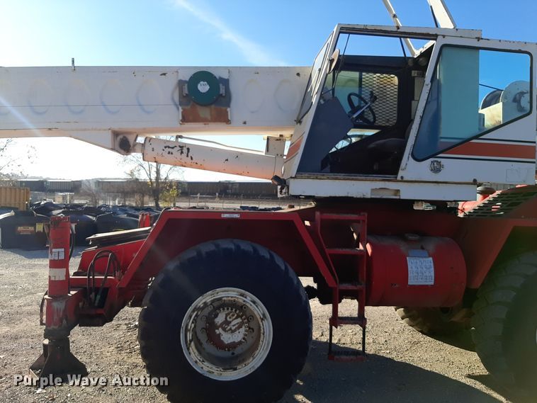 image for item OA9176 1989 Link Belt HSP-8028S  crane