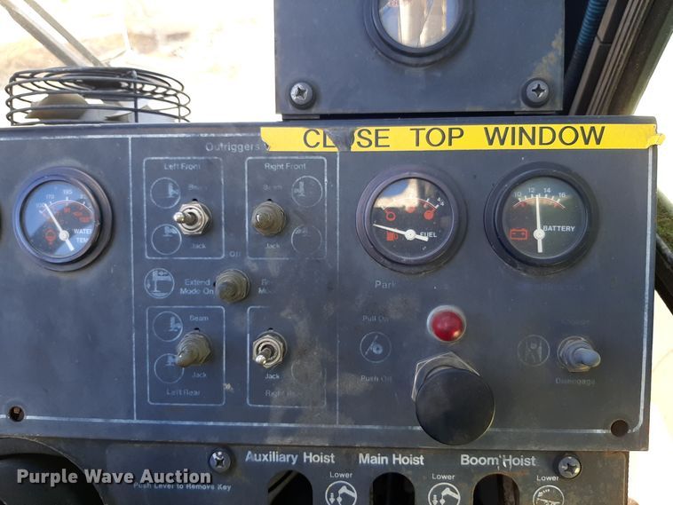 image for item OA9176 1989 Link Belt HSP-8028S  crane