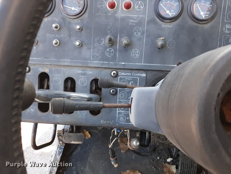 image for item OA9176 1989 Link Belt HSP-8028S  crane