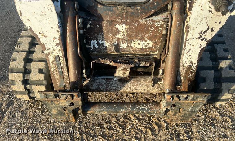 image for item OA9183 2015 Bobcat T650  tracked skid steer loader