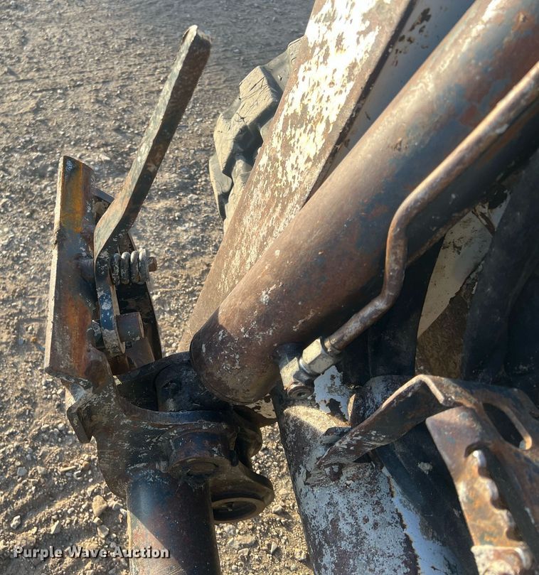 image for item OA9183 2015 Bobcat T650  tracked skid steer loader