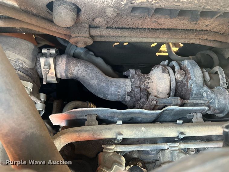 image for item OA9183 2015 Bobcat T650  tracked skid steer loader