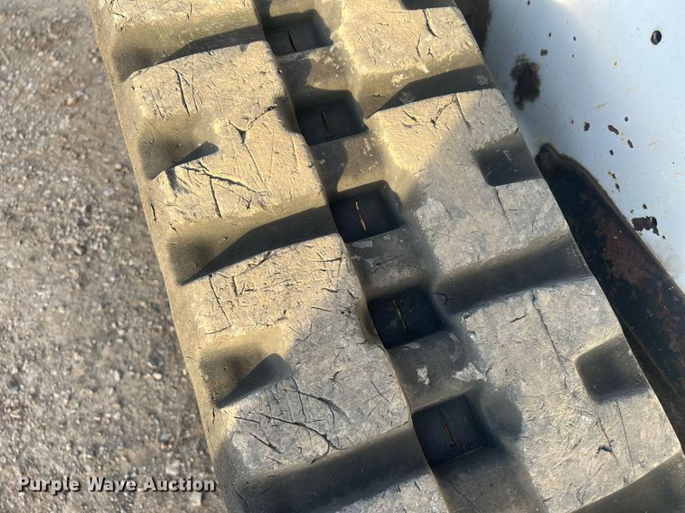 image for item OA9183 2015 Bobcat T650  tracked skid steer loader