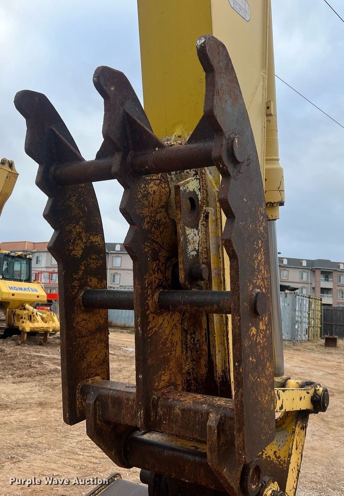 image for item OA9184 Kobelco SK160LC  excavator