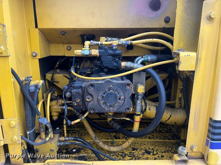 image for item OA9184 Kobelco SK160LC  excavator