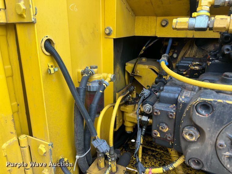 image for item OA9184 Kobelco SK160LC  excavator