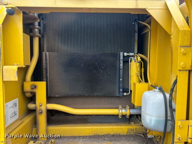 image for item OA9184 Kobelco SK160LC  excavator