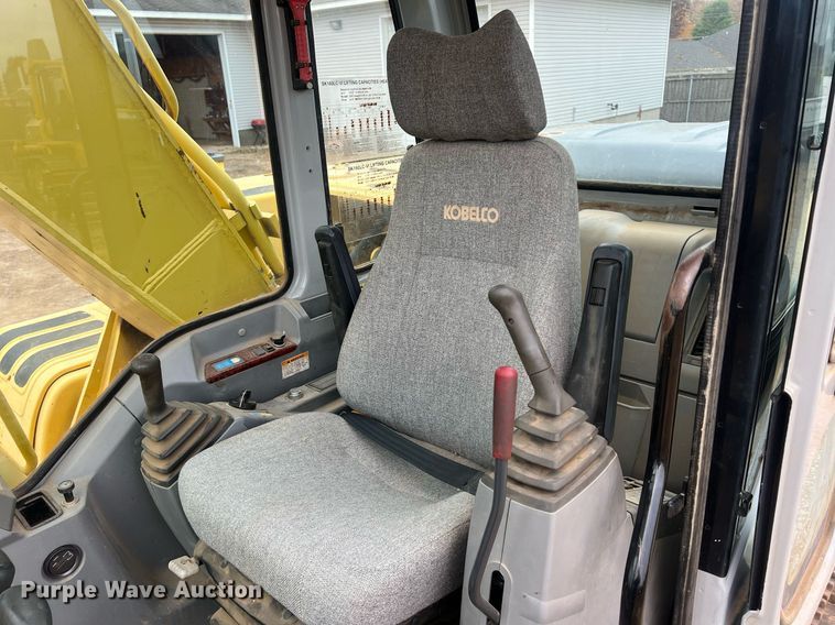 image for item OA9184 Kobelco SK160LC  excavator